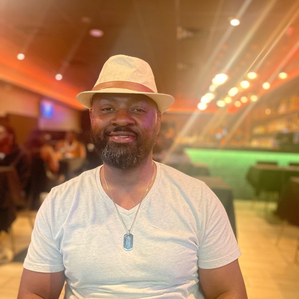 Meet your Posher, Davon